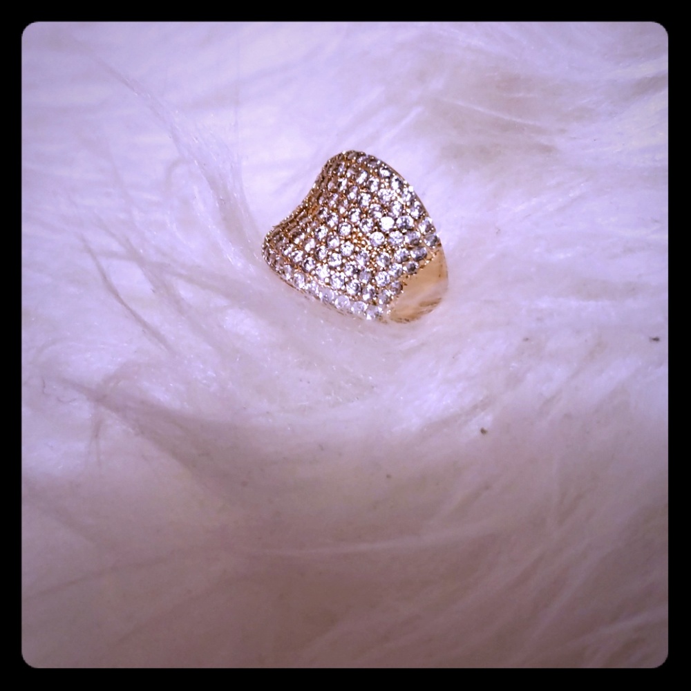 Gold ring